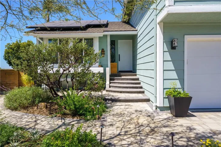 26151 Buscador, Mission Viejo, California 92692