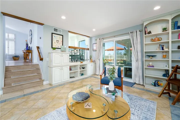 26151 Buscador, Mission Viejo, California 92692