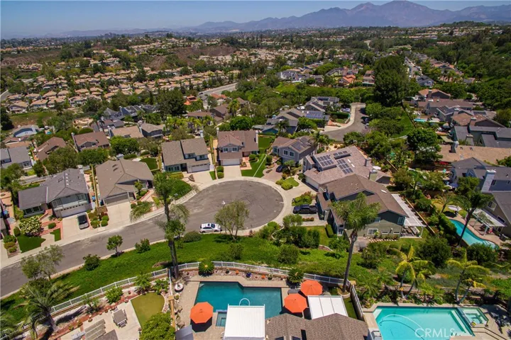 26151 Buscador, Mission Viejo, California 92692