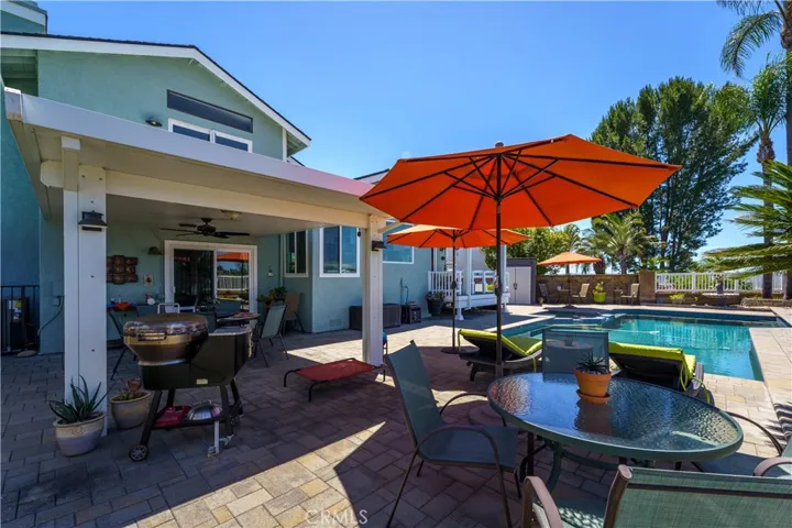 26151 Buscador, Mission Viejo, California 92692