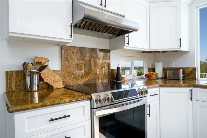 26151 Buscador, Mission Viejo, California 92692