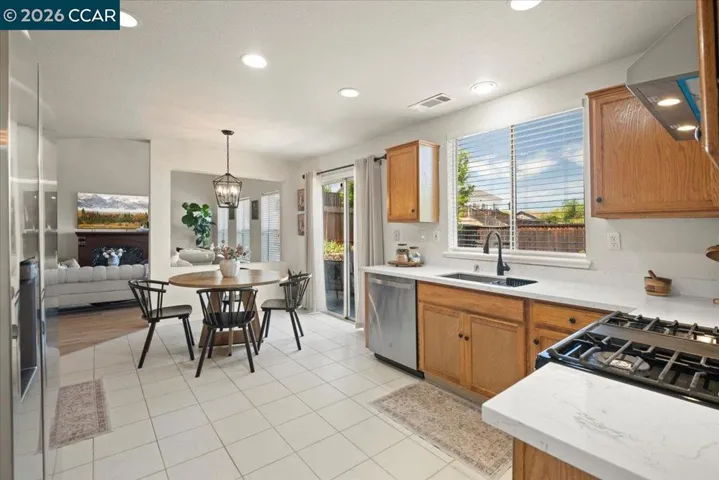 1195 Oak Haven Way, Antioch, California 94531
