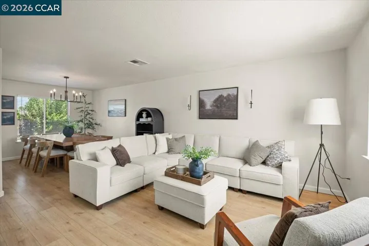 1195 Oak Haven Way, Antioch, California 94531