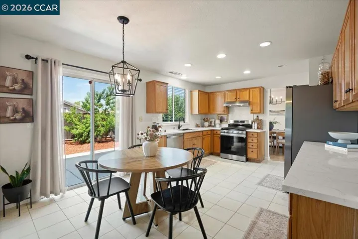 1195 Oak Haven Way, Antioch, California 94531