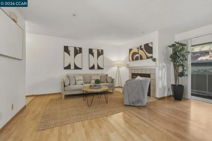 2597 Oak Rd A, Walnut Creek, California 94597