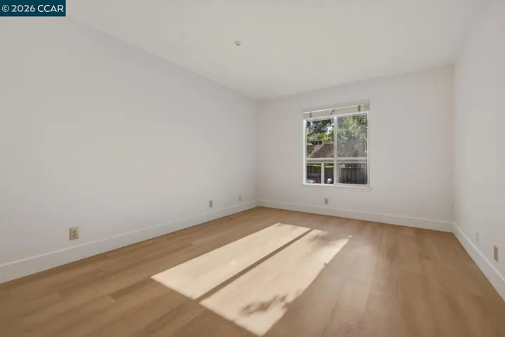 2597 Oak Rd A, Walnut Creek, California 94597