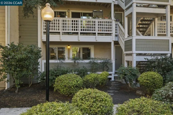2597 Oak Rd A, Walnut Creek, California 94597