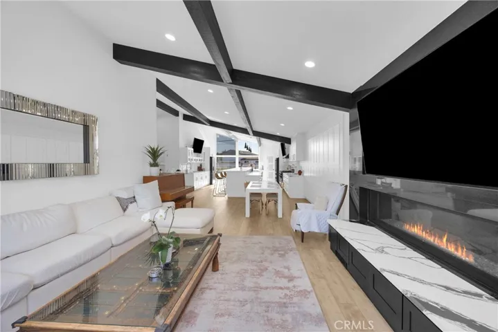 17451 Avalon, Huntington Beach, California 92647