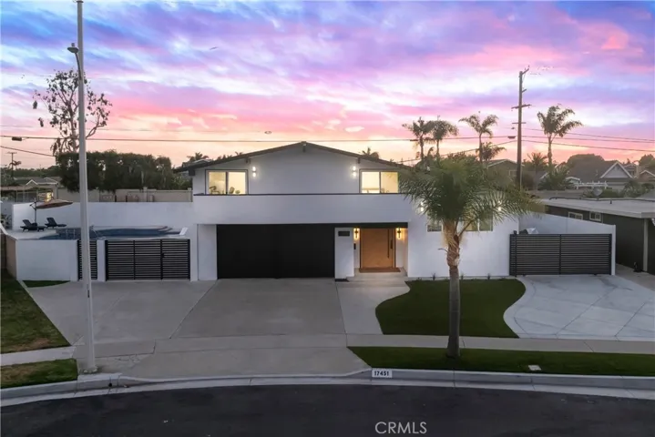 17451 Avalon, Huntington Beach, California 92647