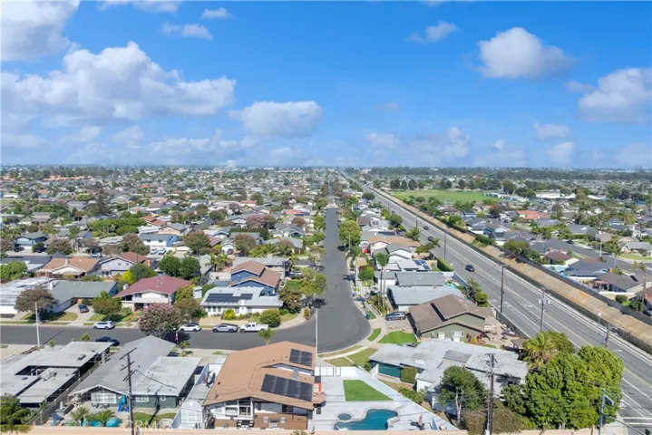 17451 Avalon, Huntington Beach, California 92647