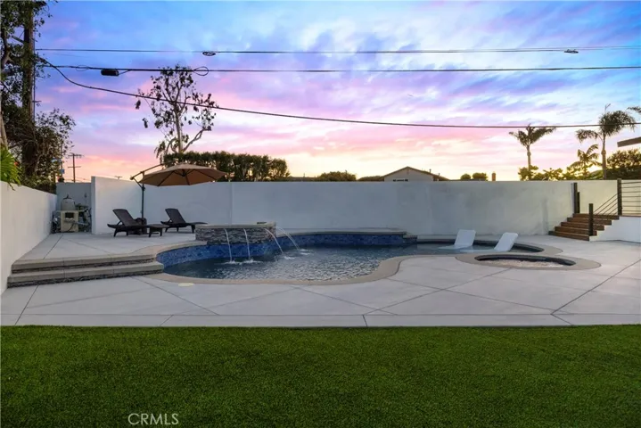 17451 Avalon, Huntington Beach, California 92647
