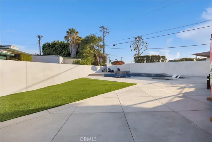 17451 Avalon, Huntington Beach, California 92647
