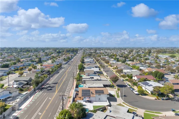 17451 Avalon, Huntington Beach, California 92647