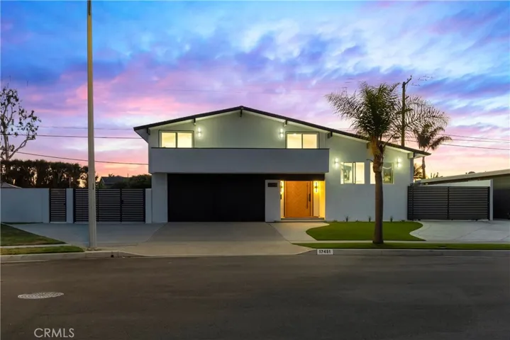 17451 Avalon, Huntington Beach, California 92647