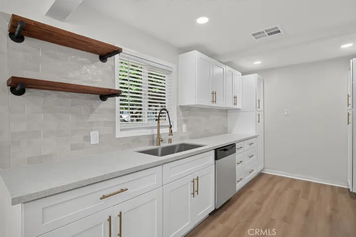 416 N Monterey, Ontario, California 91764