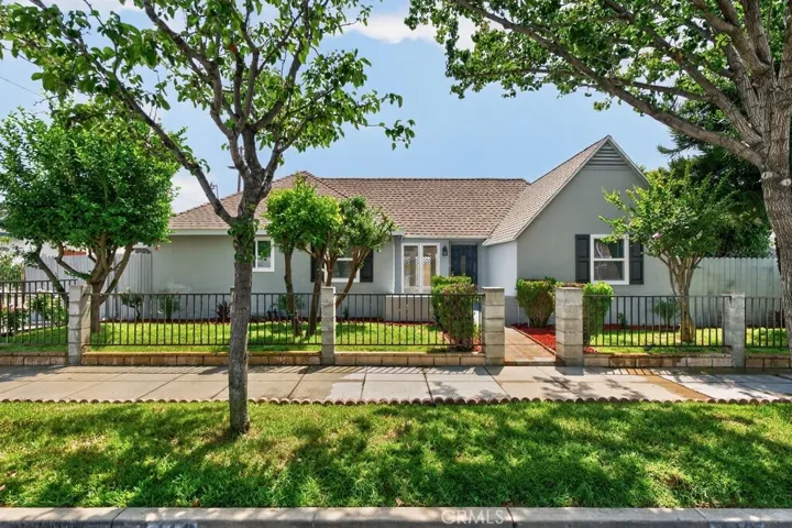 416 N Monterey, Ontario, California 91764