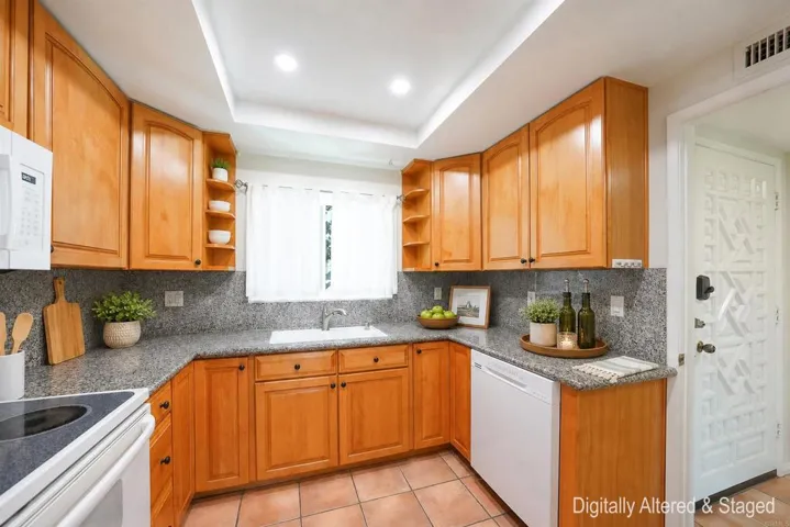 12102 Rancho Bernardo Road B, San Diego, California 92128