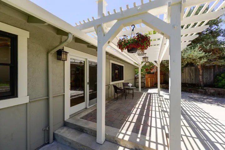 14 Purple Hills Court, Scotts Valley, California 95066