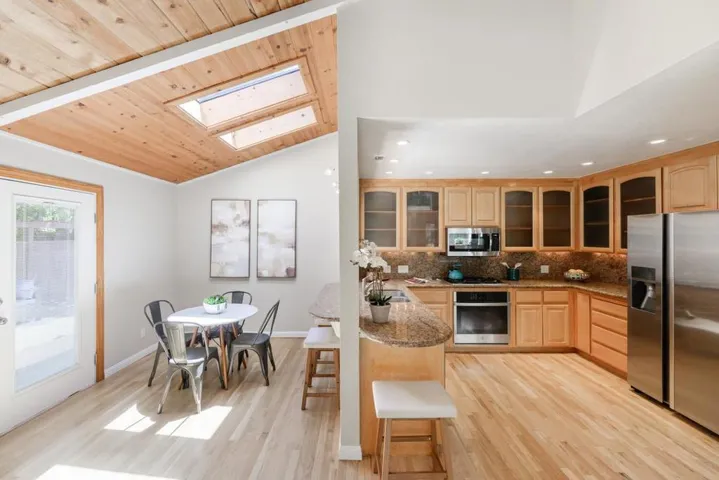 14 Purple Hills Court, Scotts Valley, California 95066