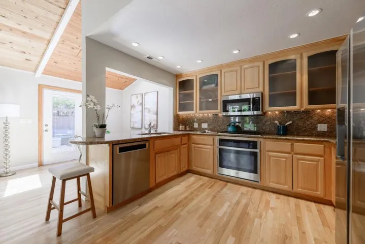 14 Purple Hills Court, Scotts Valley, California 95066