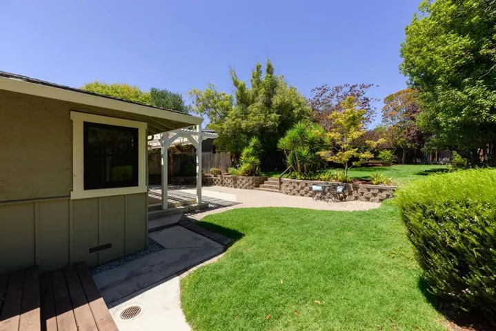 14 Purple Hills Court, Scotts Valley, California 95066