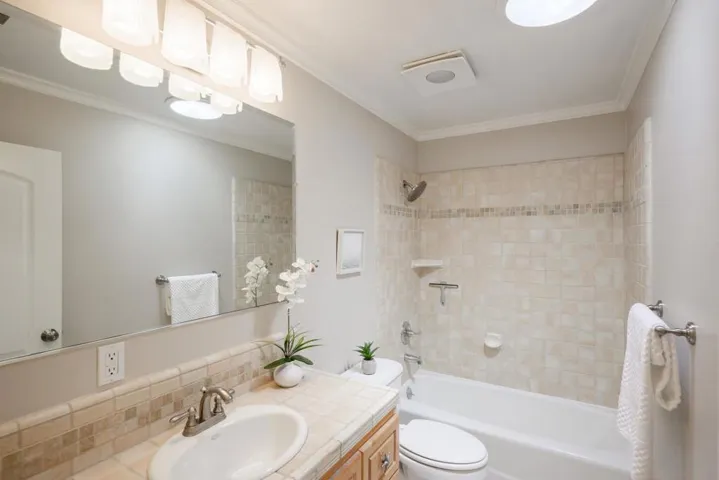14 Purple Hills Court, Scotts Valley, California 95066