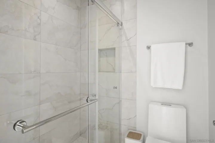 3611 Riviera, San Diego, California 92109