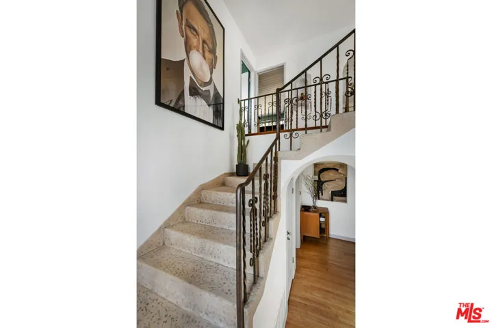 2614 Rutherford Drive, Los Angeles, California 90068