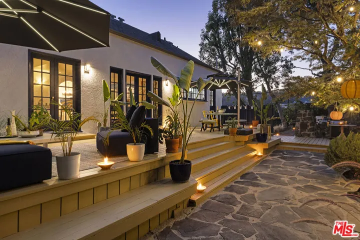 2614 Rutherford Drive, Los Angeles, California 90068