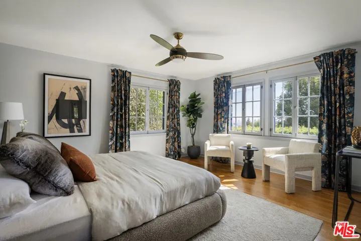 2614 Rutherford Drive, Los Angeles, California 90068