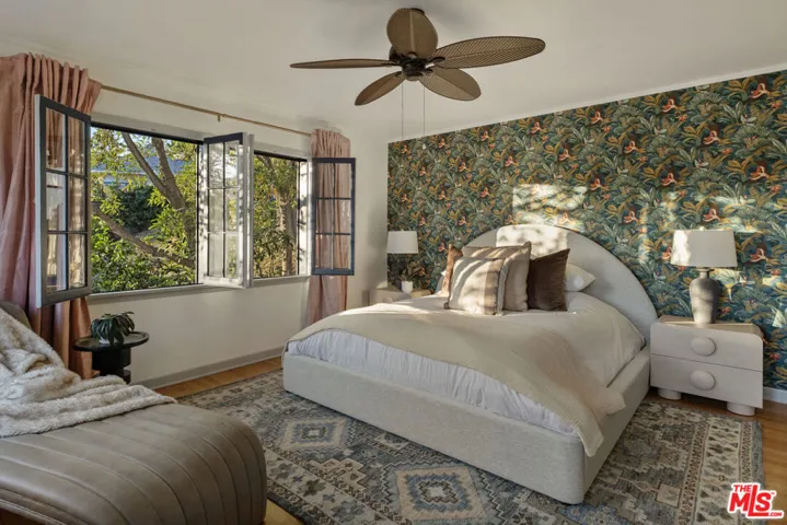 2614 Rutherford Drive, Los Angeles, California 90068