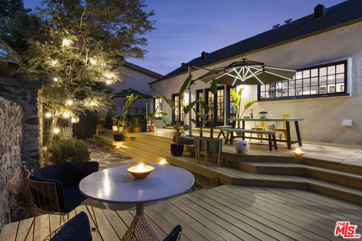2614 Rutherford Drive, Los Angeles, California 90068