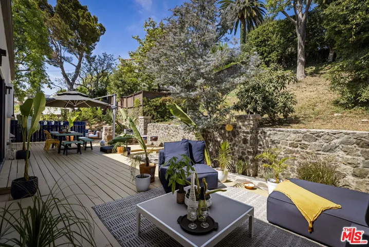 2614 Rutherford Drive, Los Angeles, California 90068