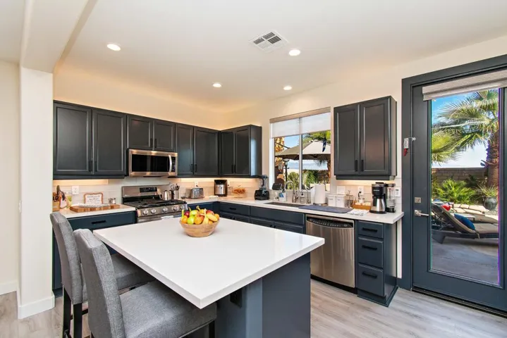 53% kitchen