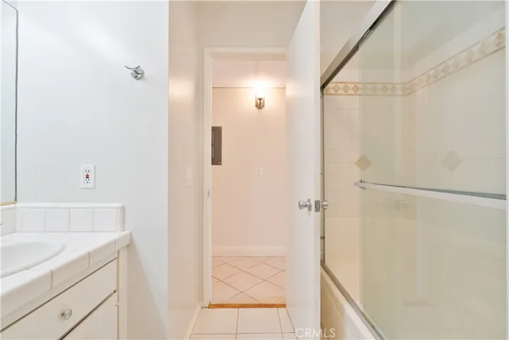 4644 Park Granada 167, Calabasas, California 91302