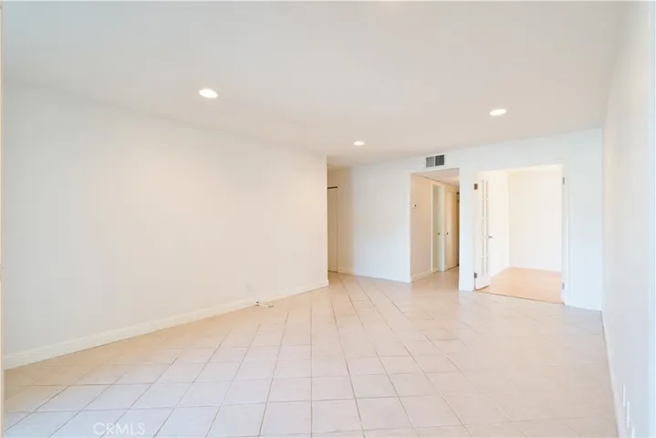4644 Park Granada 167, Calabasas, California 91302