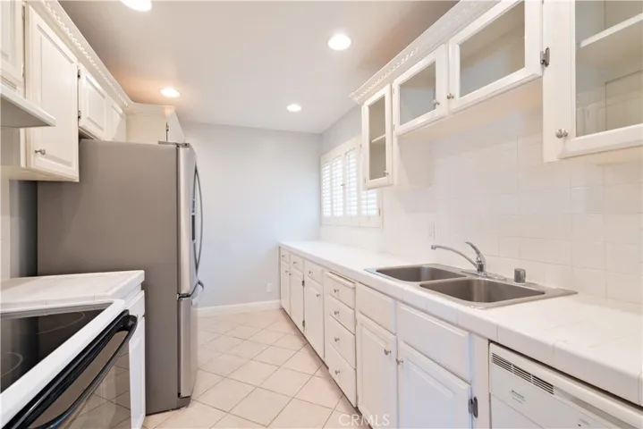 4644 Park Granada 167, Calabasas, California 91302
