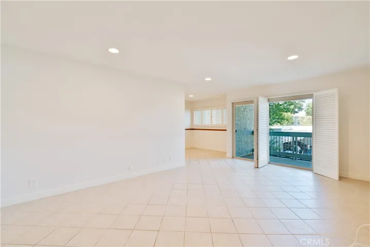 4644 Park Granada 167, Calabasas, California 91302