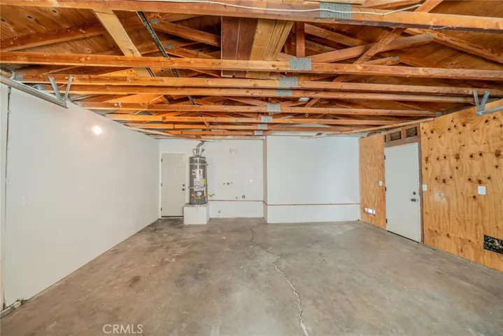 2-Car Garage