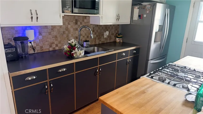 838 Sycamore Court, Upland, California 91786