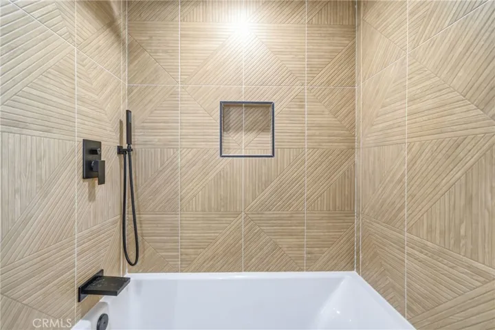 10321 Kamuela Drive, Huntington Beach, California 92646