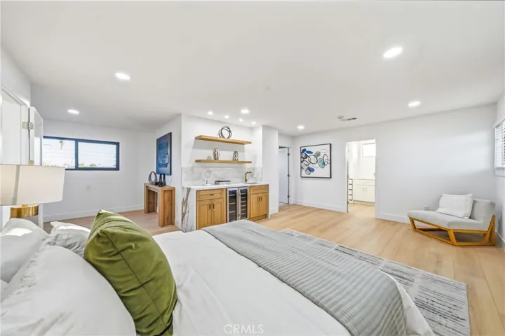 10321 Kamuela Drive, Huntington Beach, California 92646