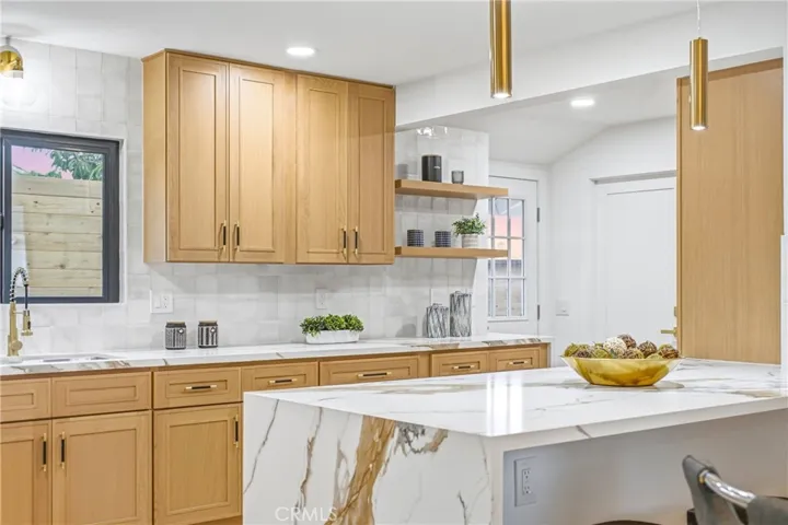 10321 Kamuela Drive, Huntington Beach, California 92646