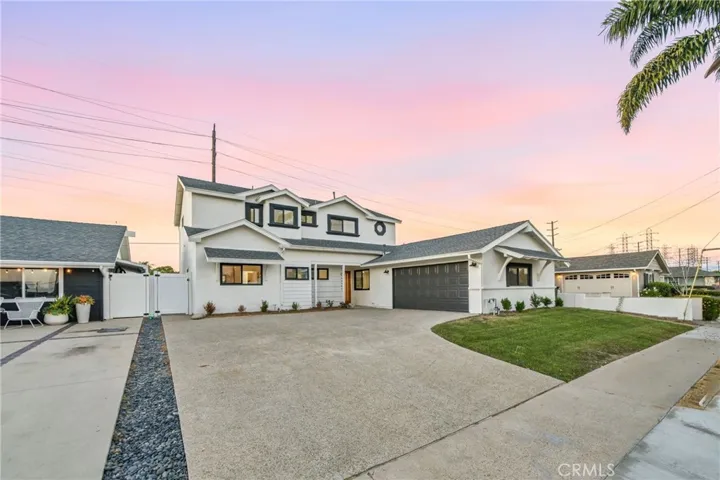 10321 Kamuela Drive, Huntington Beach, California 92646