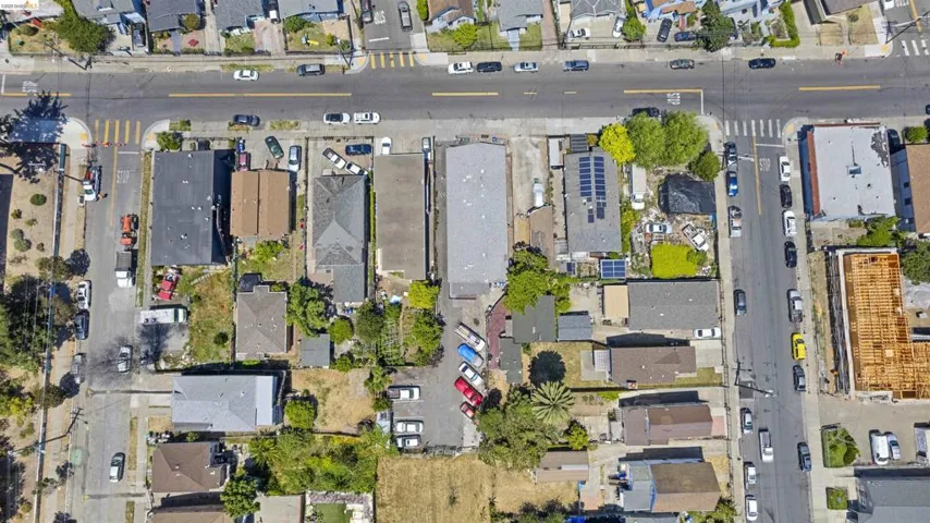 2529 E 27th St, Oakland, California 94601