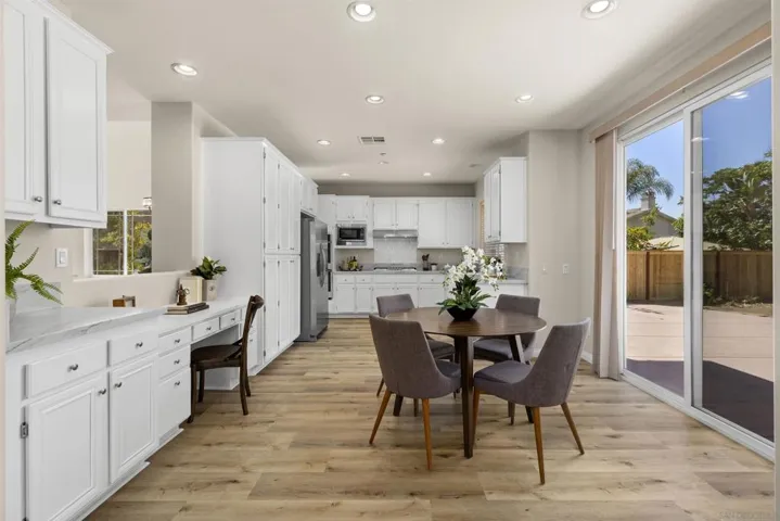 623 Edgewater, San Marcos, California 92078