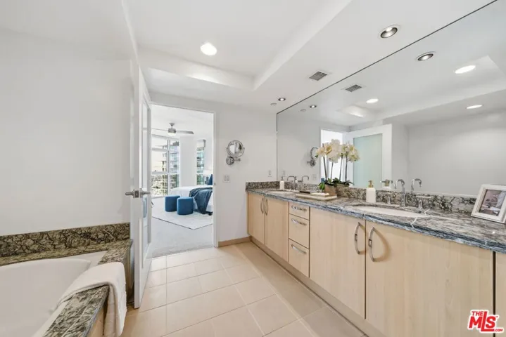 13650 Marina Pointe Drive 1603, Marina Del Rey, California 90292