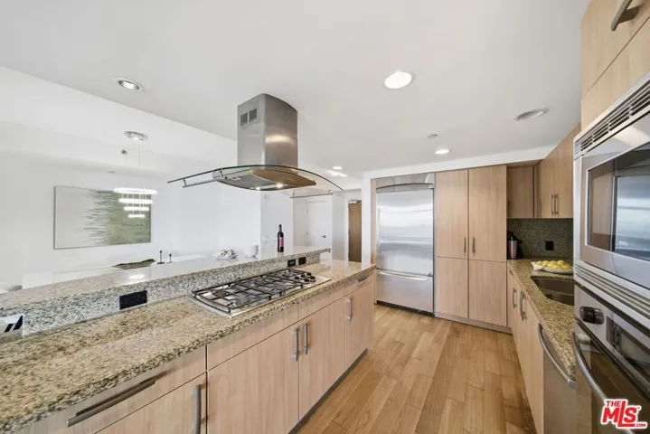 13650 Marina Pointe Drive 1603, Marina Del Rey, California 90292