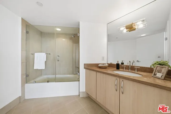 13650 Marina Pointe Drive 1603, Marina Del Rey, California 90292