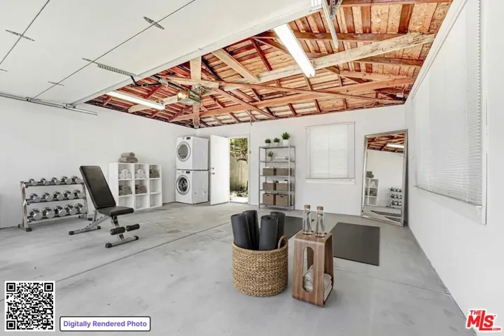 2050 Walgrove Avenue, Los Angeles, California 90066